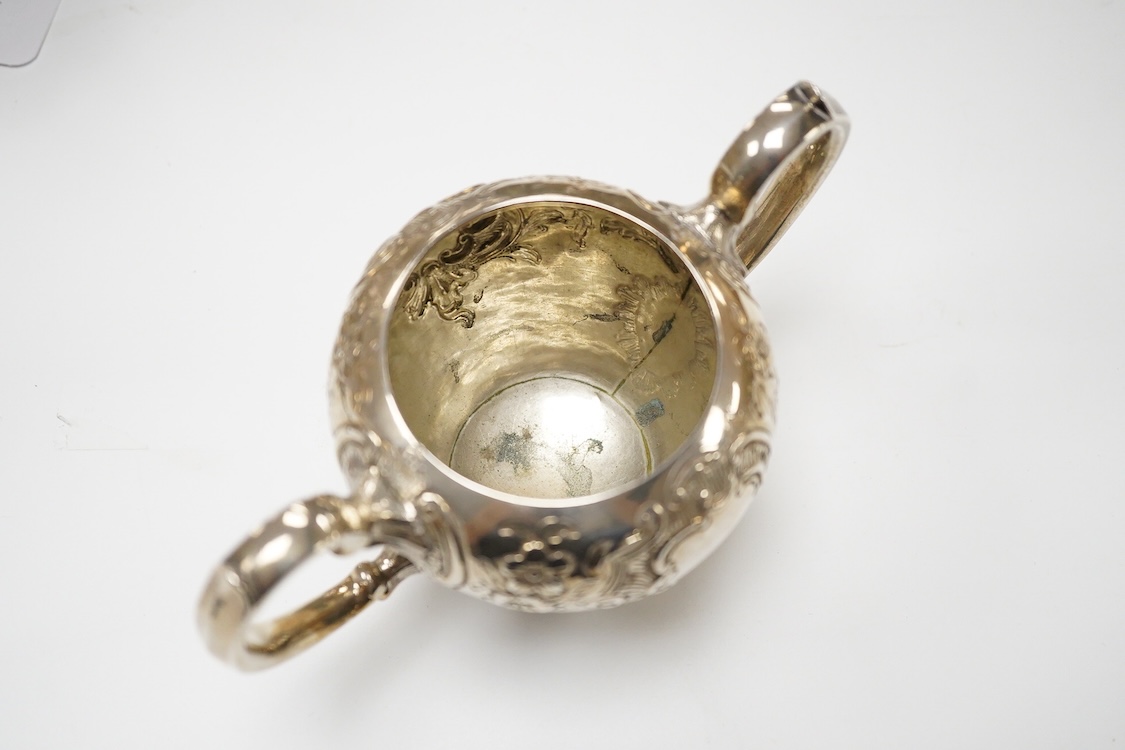 A Victorian silver two handled sugar bowl, by Walter Morrise, London, 1845, width over handles, 17.5cm, 7oz.